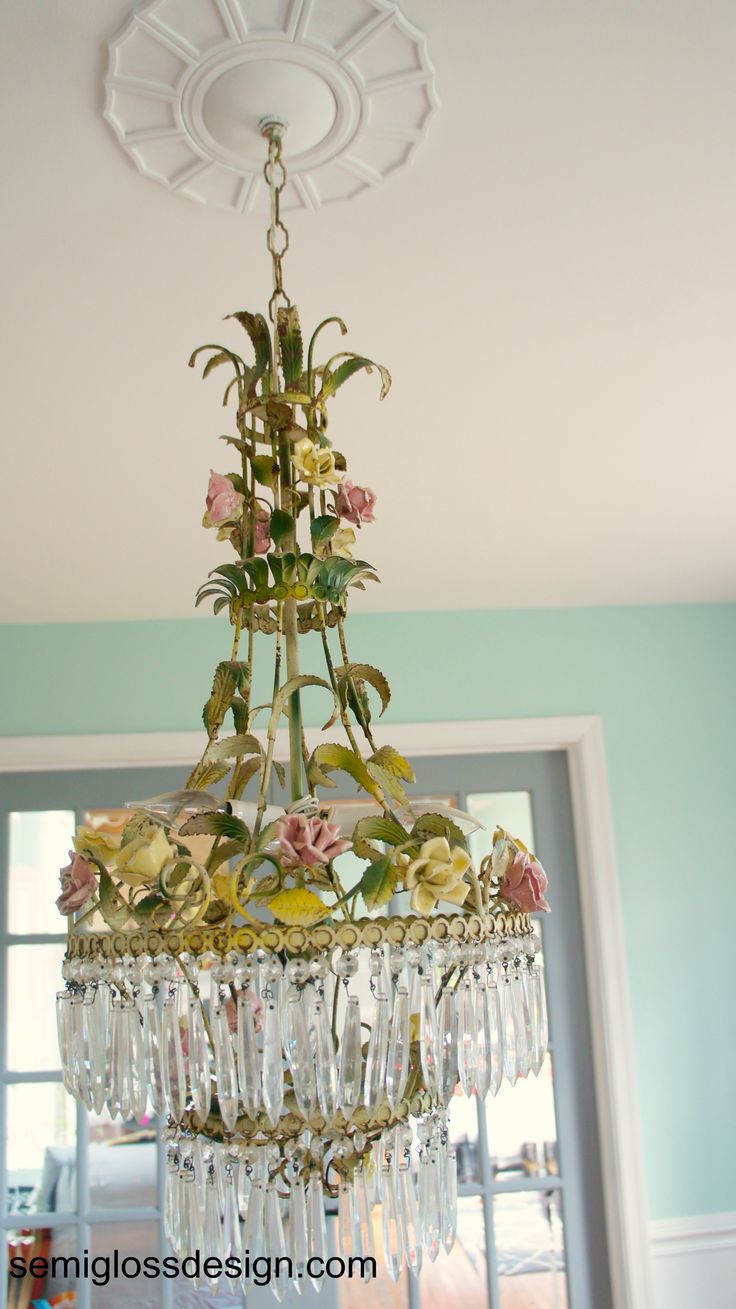 Full Size of Chandelier Sia Chords Lyrics Piano Lamp Shades With Crystals Drum Earrings Forever Rose Gold Lighting Italian Ceramic Bridal Cz Diamonds Ceiling Fan Home Depot Light Kit Lowes Retractable Blades White Remote