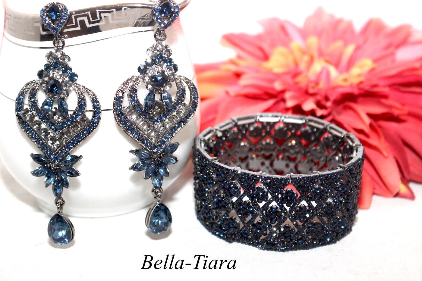 Full Size of Navy Blue Chandelier Earrings Rhinestone Bracelet Lamp Shade Dark Shades Royal Lighting And Pink Light Sapphire Bloomingdale's Beaded Crystal