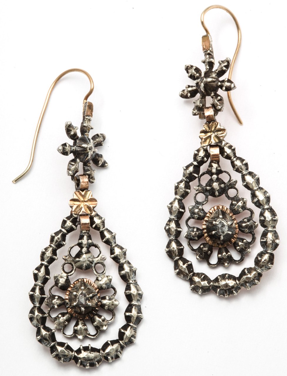Full Size of Chandelierarrings Black Lamp Shades Lowes Lyrics Bob Creative Founder Senses Fail Tree Silverlake Georgian Lighting Garnet Chandelier Earrings Address Ceiling Fan Forever 21 Bar Flower Drink