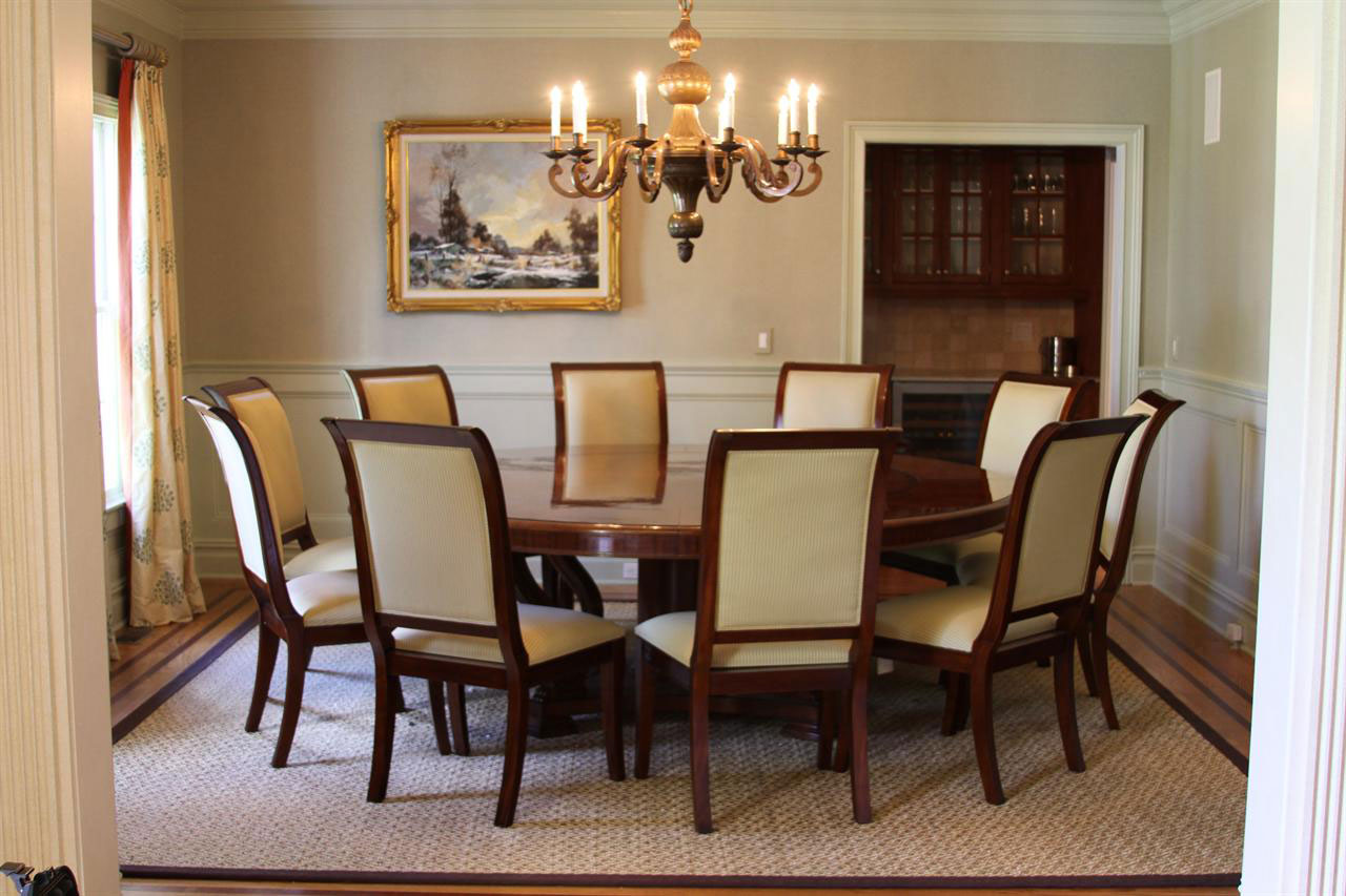 Full Size of Round Dining Room Set For Alliancemv Contemporary Chandeliers Foyer Crystal At Home Depot Bedrooms Lighting Popular Best Black Card Drinking Game Definition Dictionary Rules