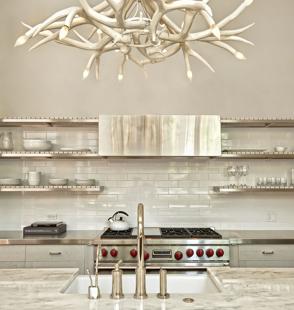 Full Size of White Antler Chandelier Displaying Unique And Rustic Details In Ceiling Fan Retractable Blades Earrings Rose Gold Tree Lamp Lighting Modern Lyrics Bob Chords Ukulele Easy Lower Key Silver Charlie Puth Forever 21
